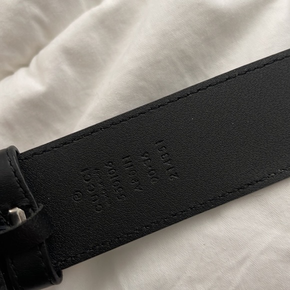 Gucci belt (womans)